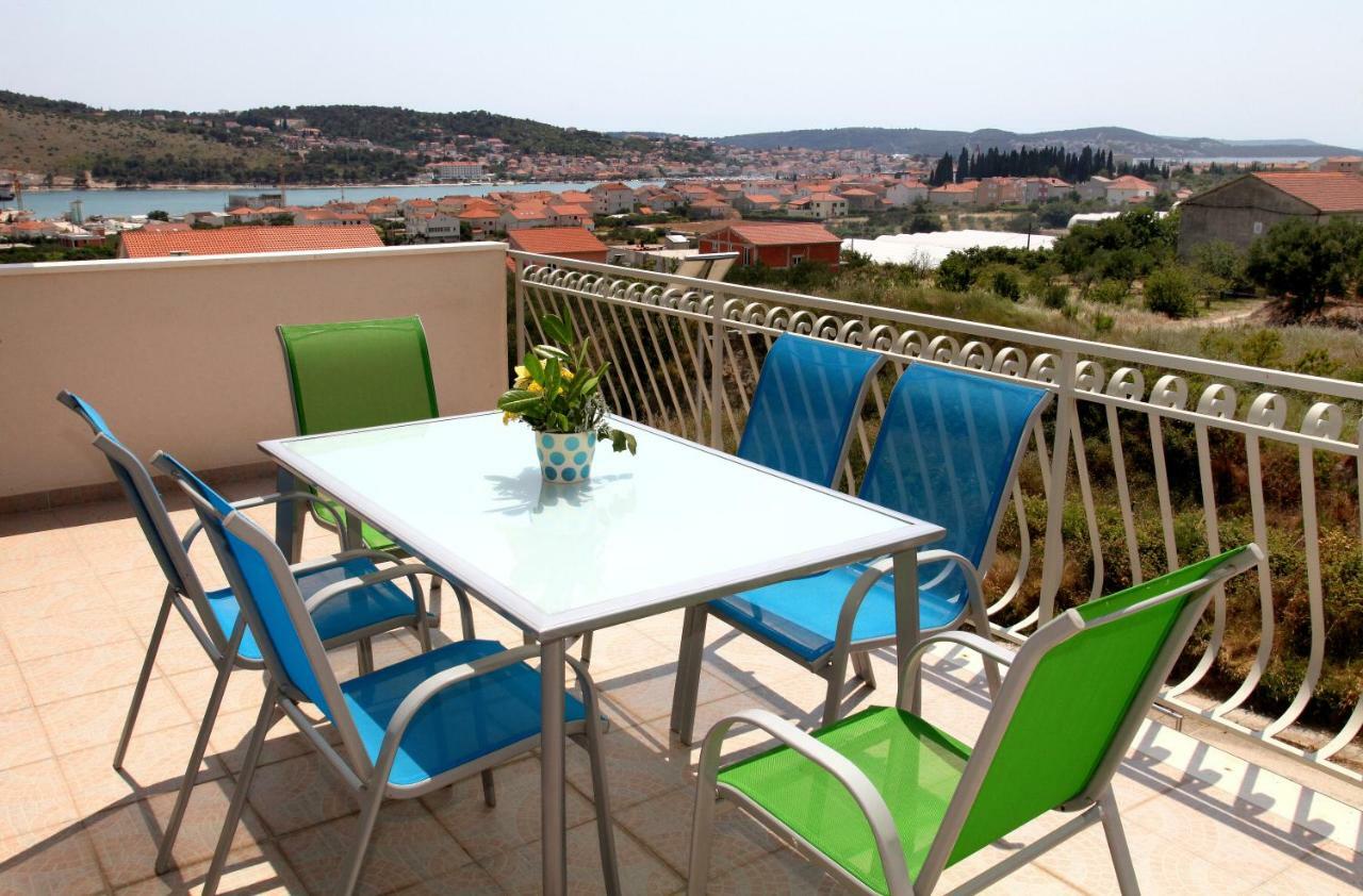 Apartman Dinka Trogir Eksteriør bilde