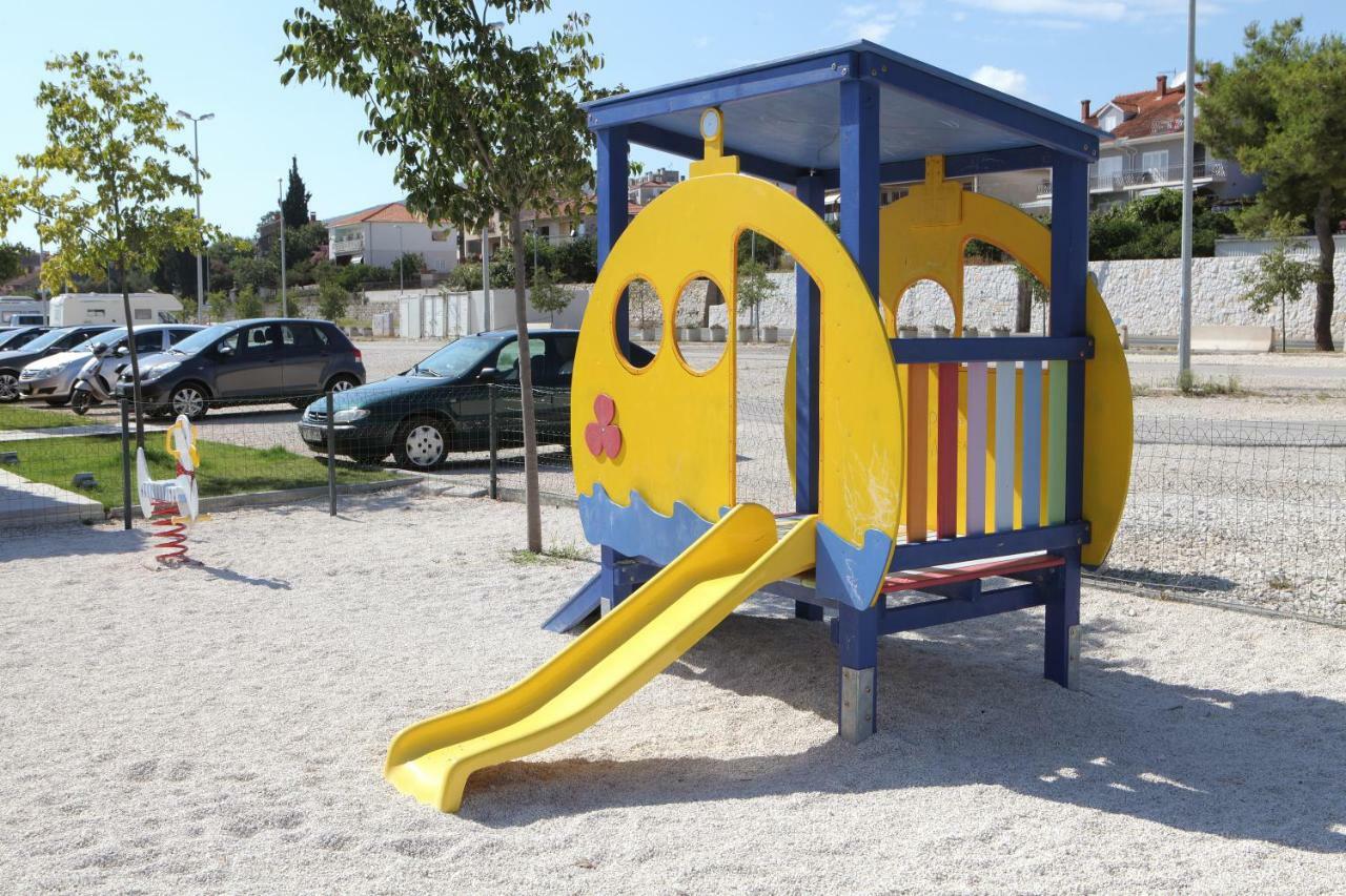 Apartman Dinka Trogir Eksteriør bilde